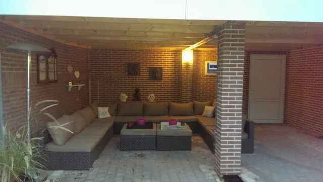 Luxe overkapping &ndash; project van BMW Bouw