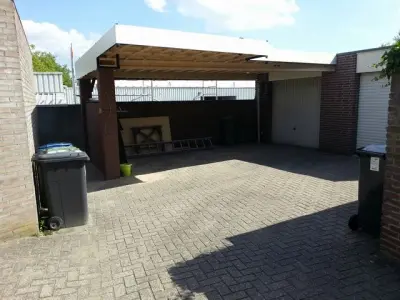 Carport met zwevend dak door BMW Bouw &ndash; foto 14 van 22