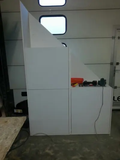 Inbouwkast op maat door BMW Bouw &ndash; foto 1 van 3
