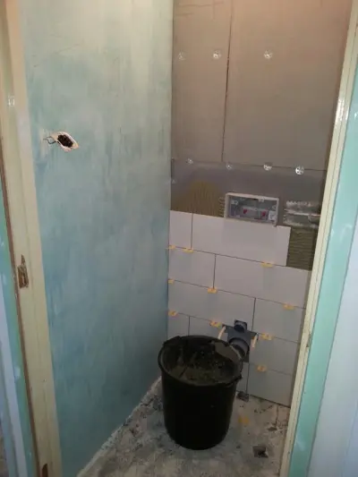 Verbouwing toilet door BMW Bouw &ndash; foto 3 van 6